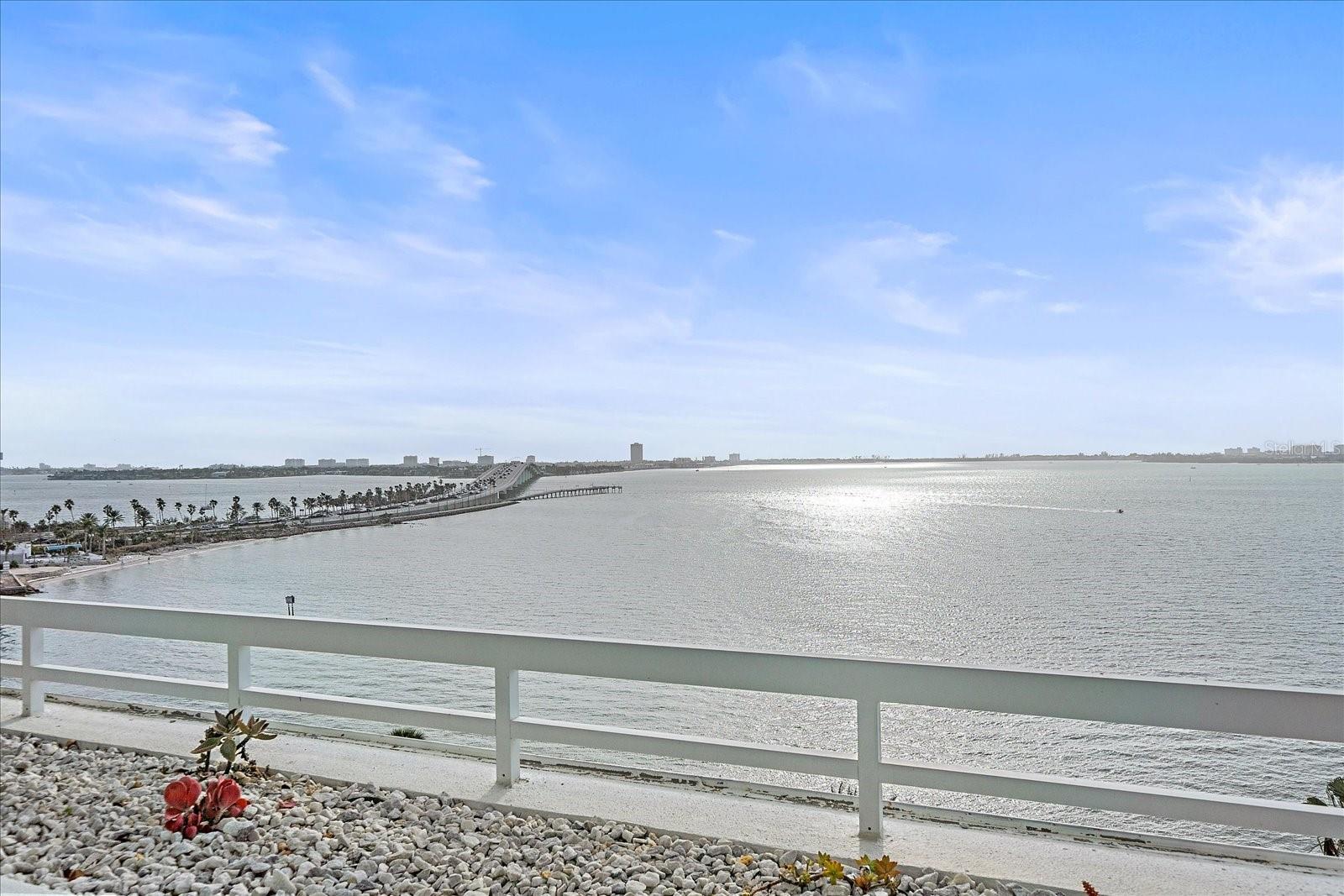 888 BLVD OF THE ARTS #1008