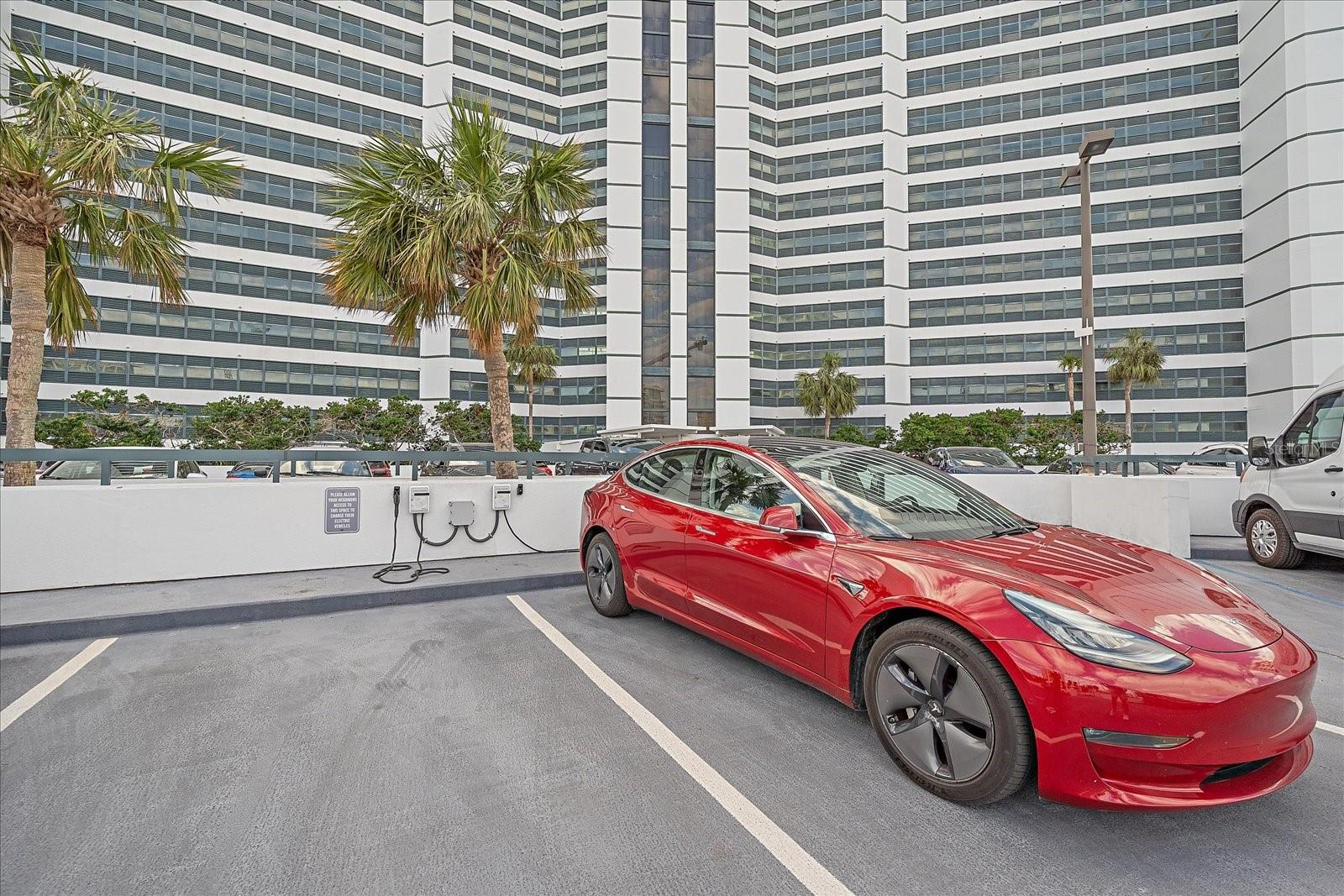 888 BLVD OF THE ARTS #1008