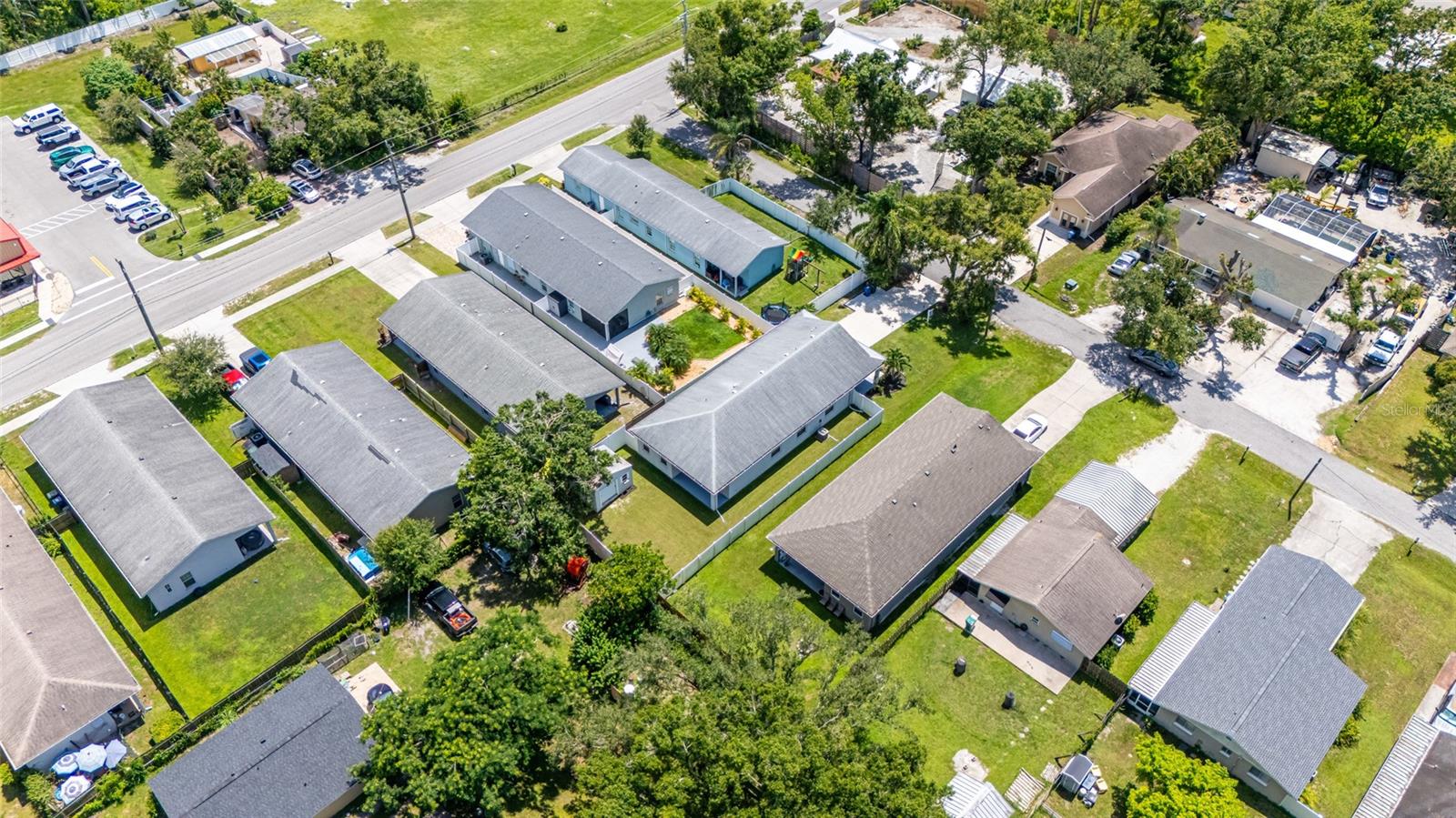867 BACON AVE