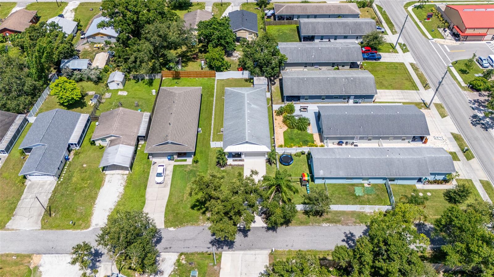 867 BACON AVE