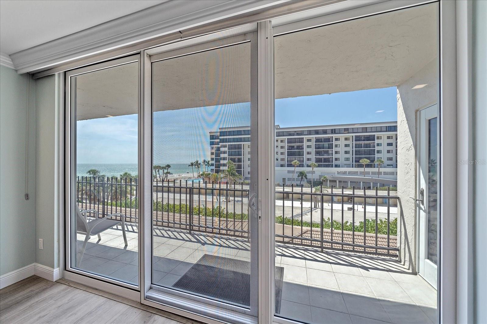 1212 BENJAMIN FRANKLIN DR #306