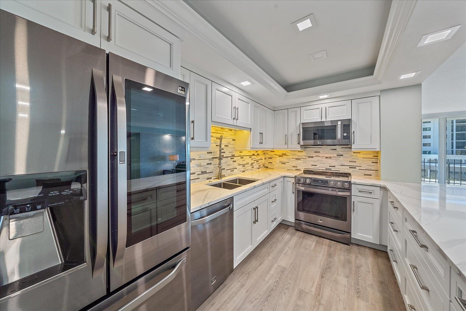 1212 BENJAMIN FRANKLIN DR #306
