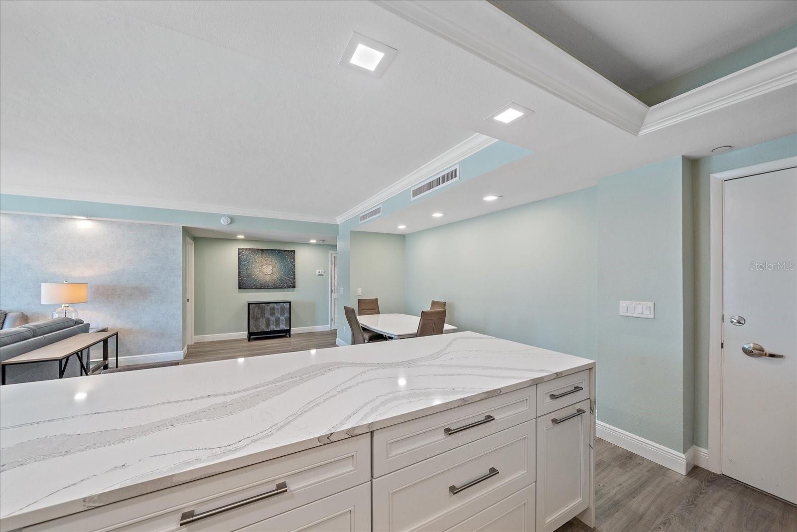 1212 BENJAMIN FRANKLIN DR #306