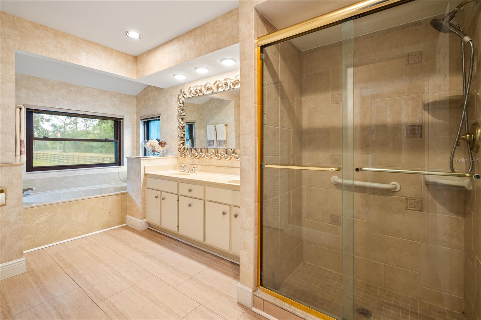 140 COWPEN LN