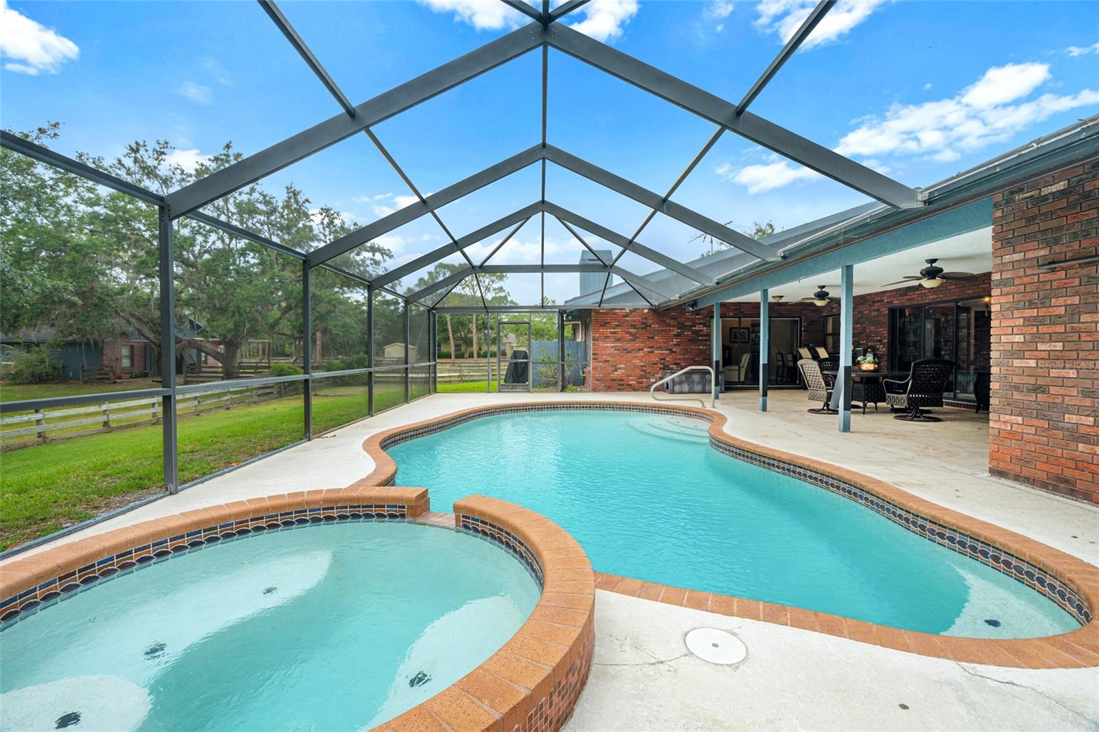 140 COWPEN LN