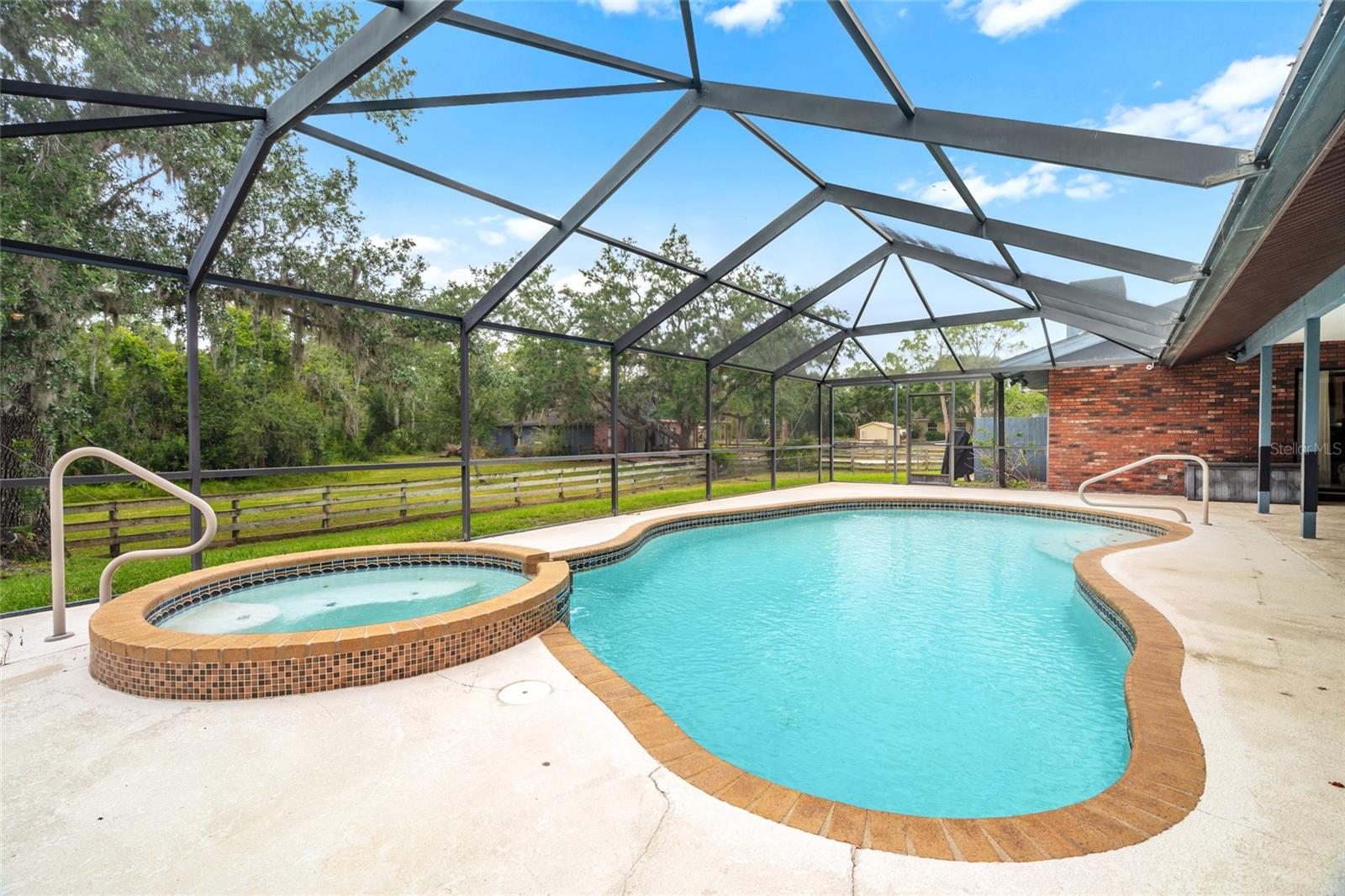 140 COWPEN LN