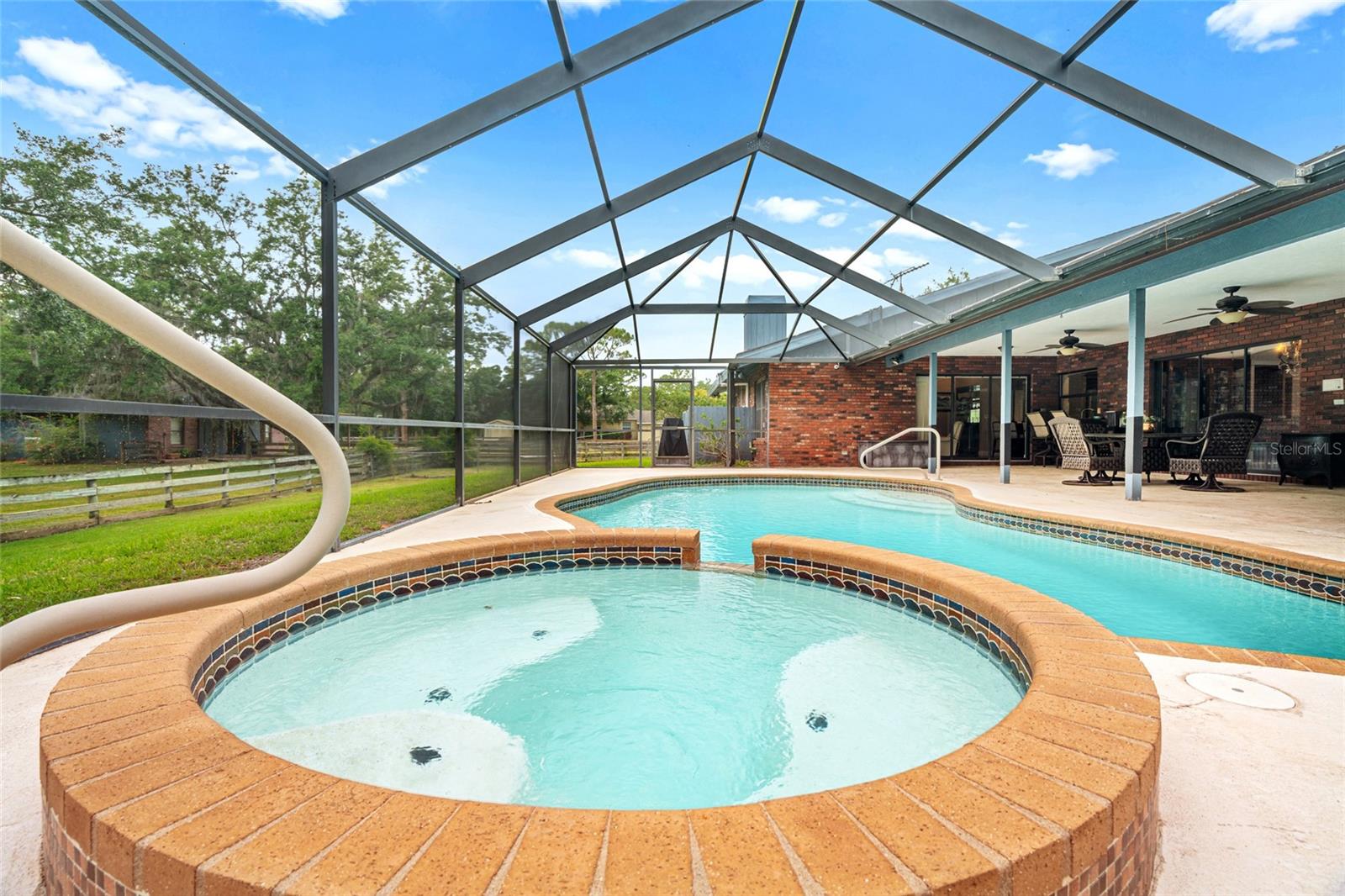 140 COWPEN LN
