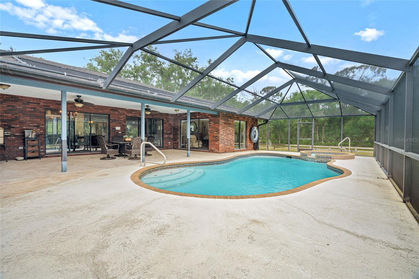 140 COWPEN LN