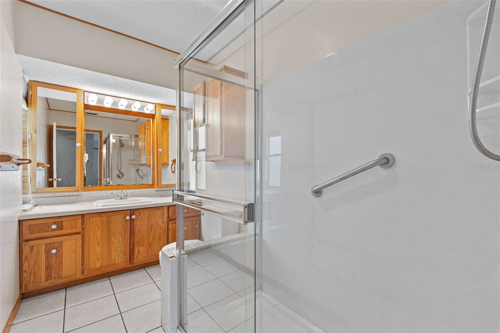 801 PONDEROSA PINE LN