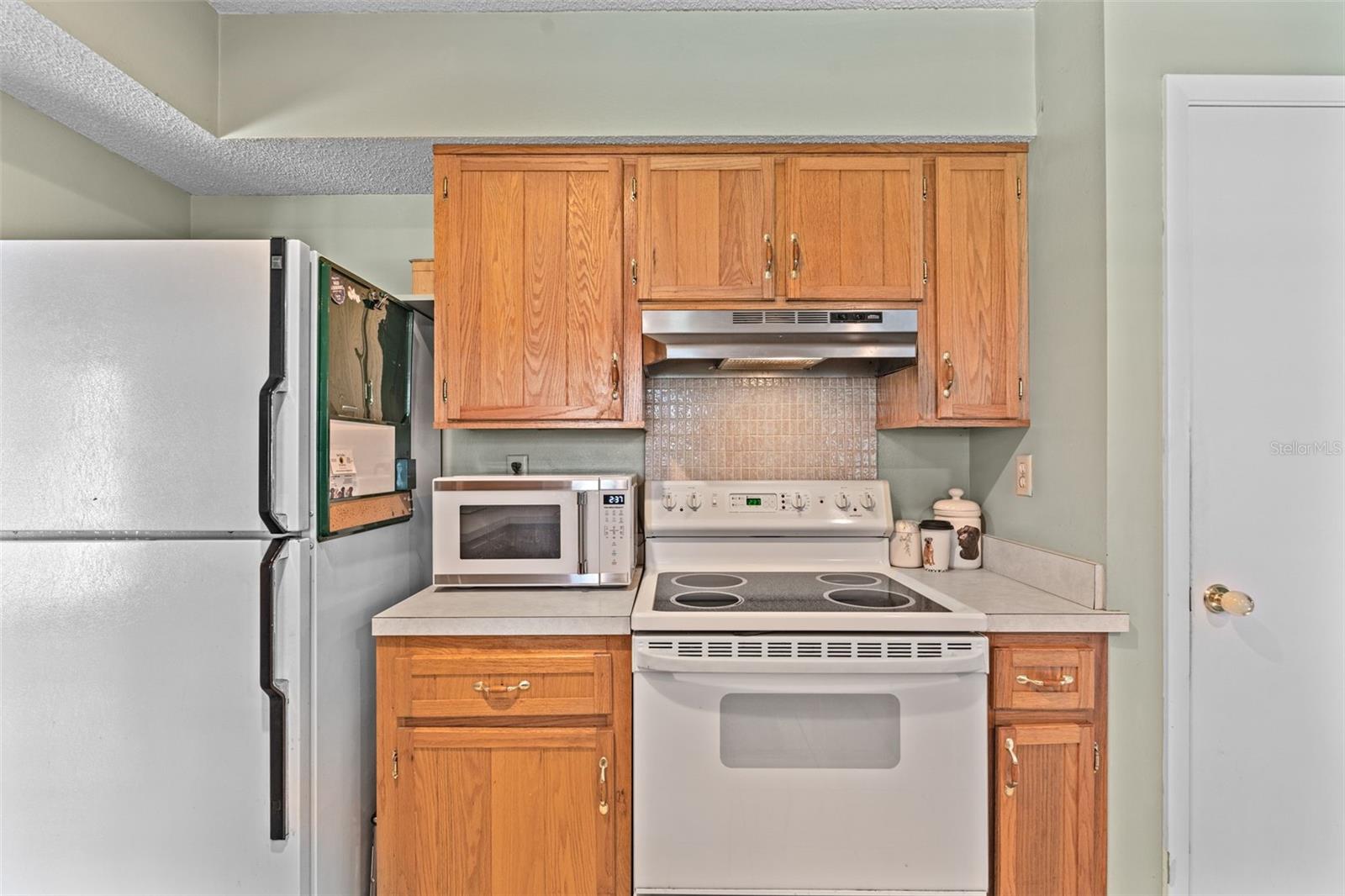 801 PONDEROSA PINE LN