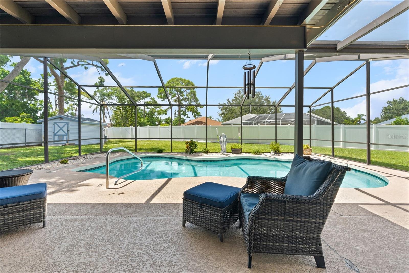 801 PONDEROSA PINE LN