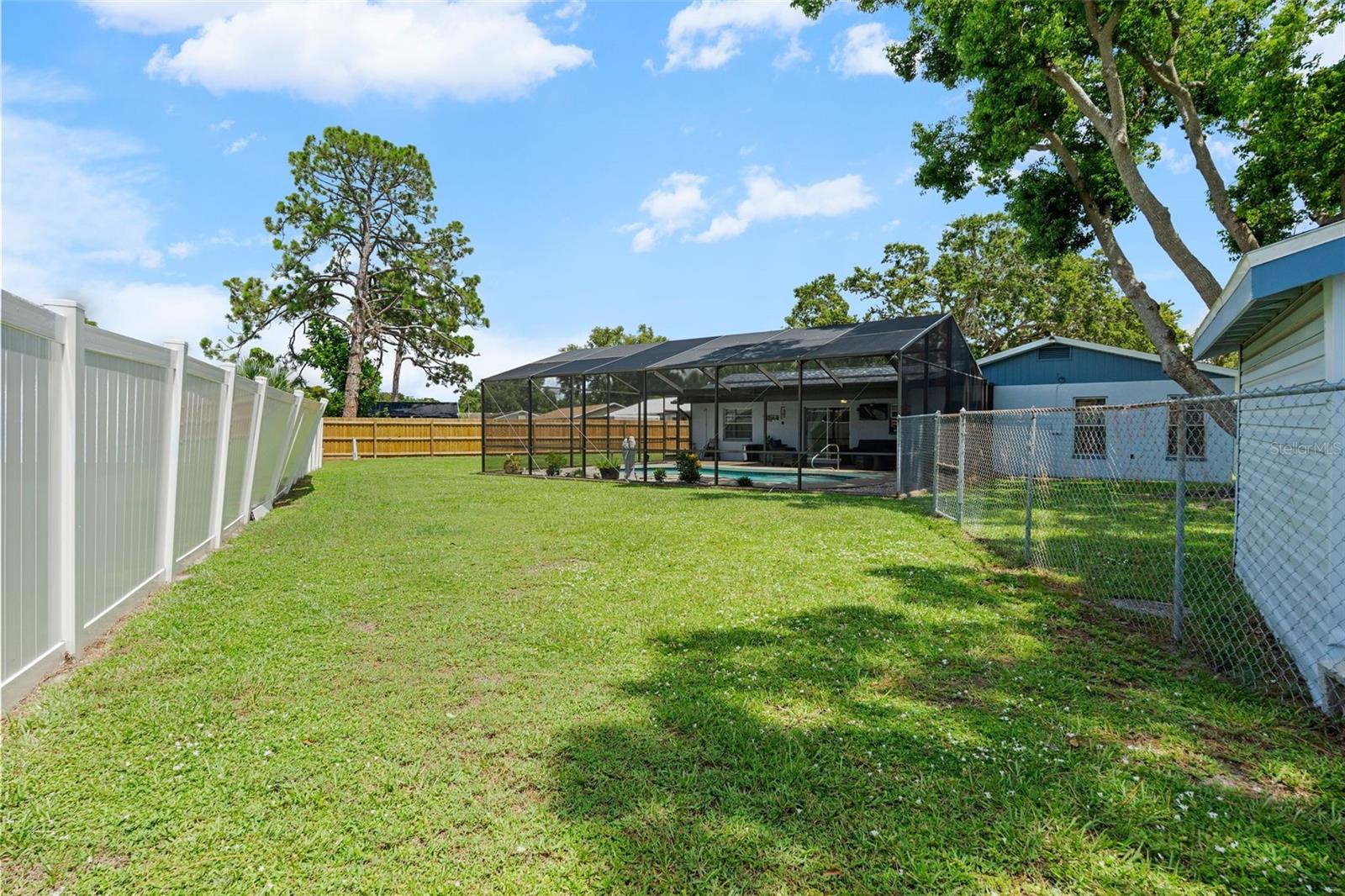 801 PONDEROSA PINE LN