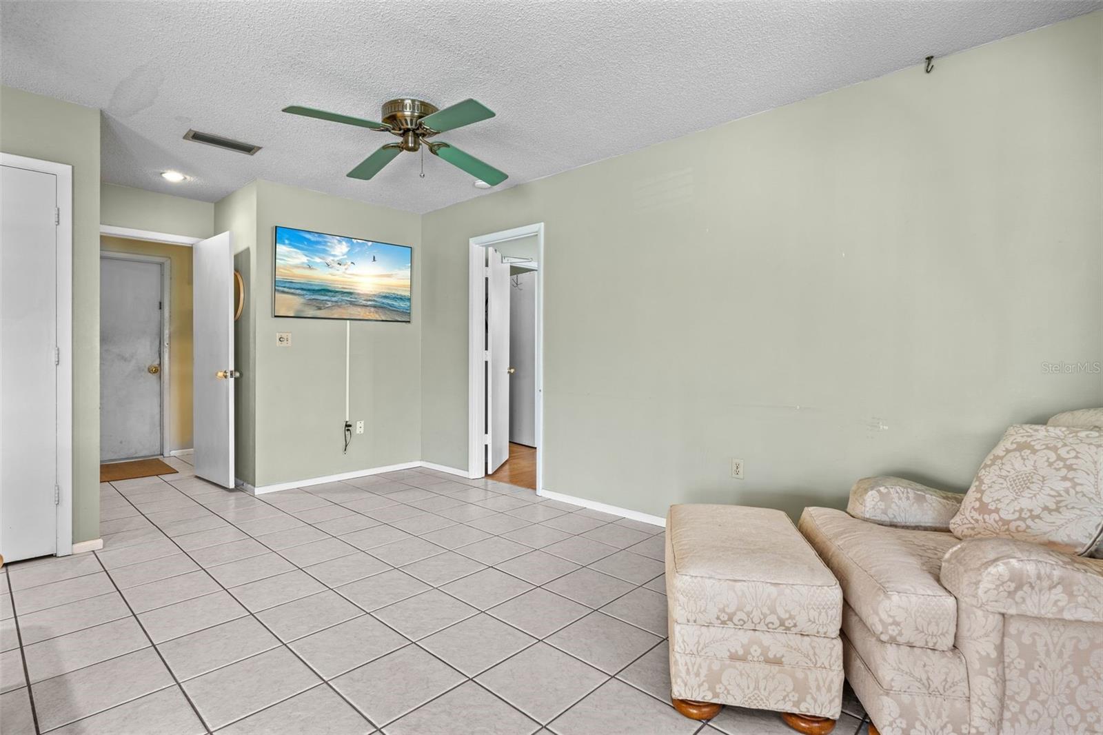 801 PONDEROSA PINE LN