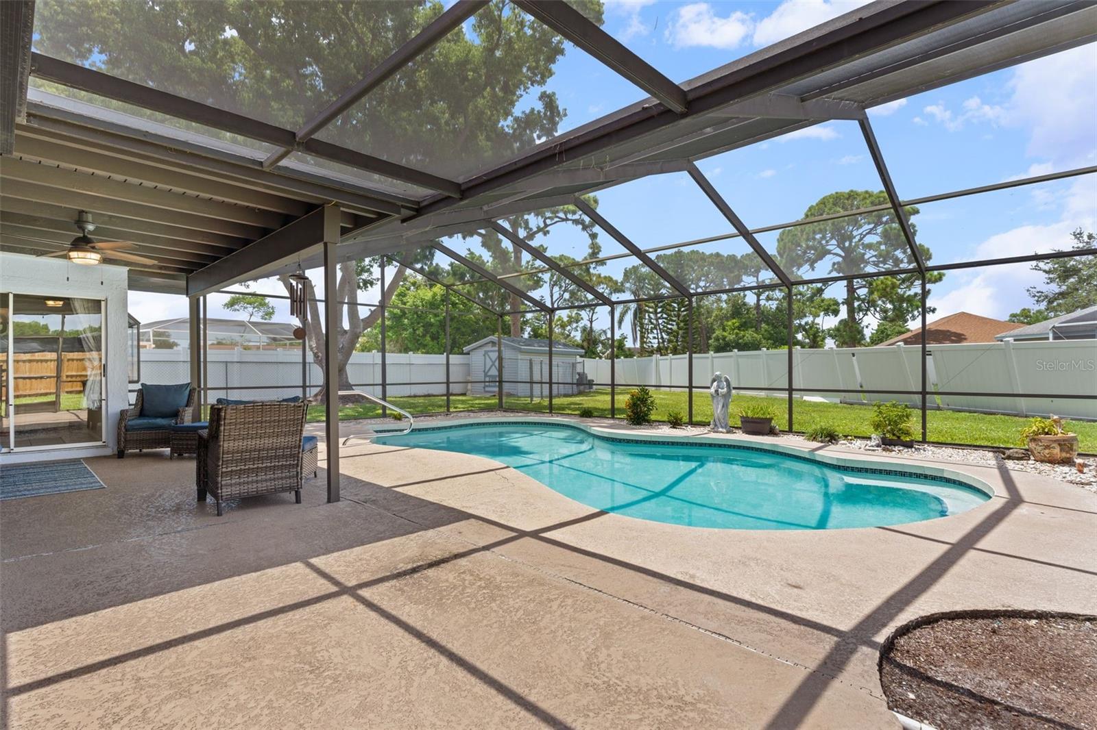 801 PONDEROSA PINE LN