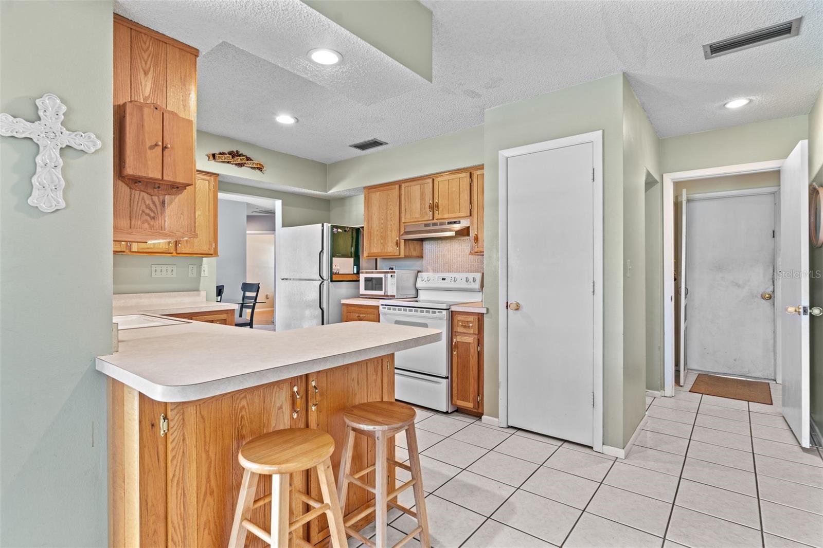 801 PONDEROSA PINE LN