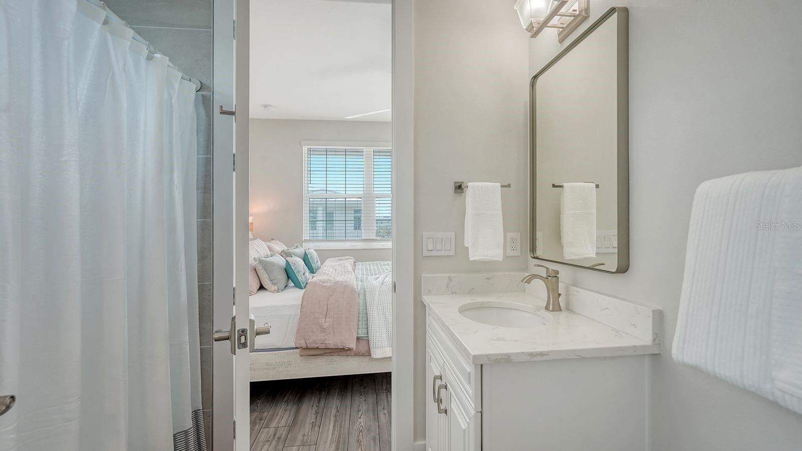 12413 GULF BREEZE TER