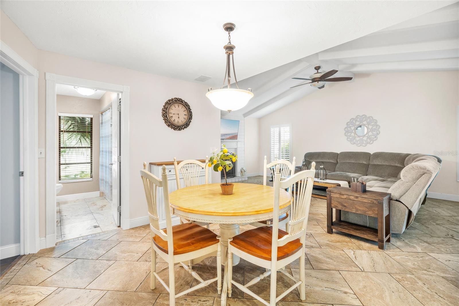 4207 CHARING CROSS RD