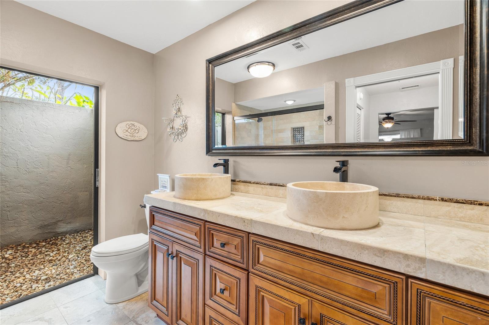 4207 CHARING CROSS RD