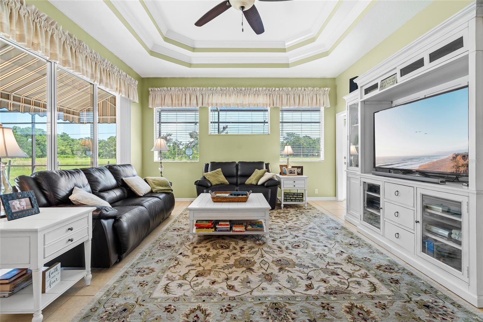 6281 AVENTURA DR