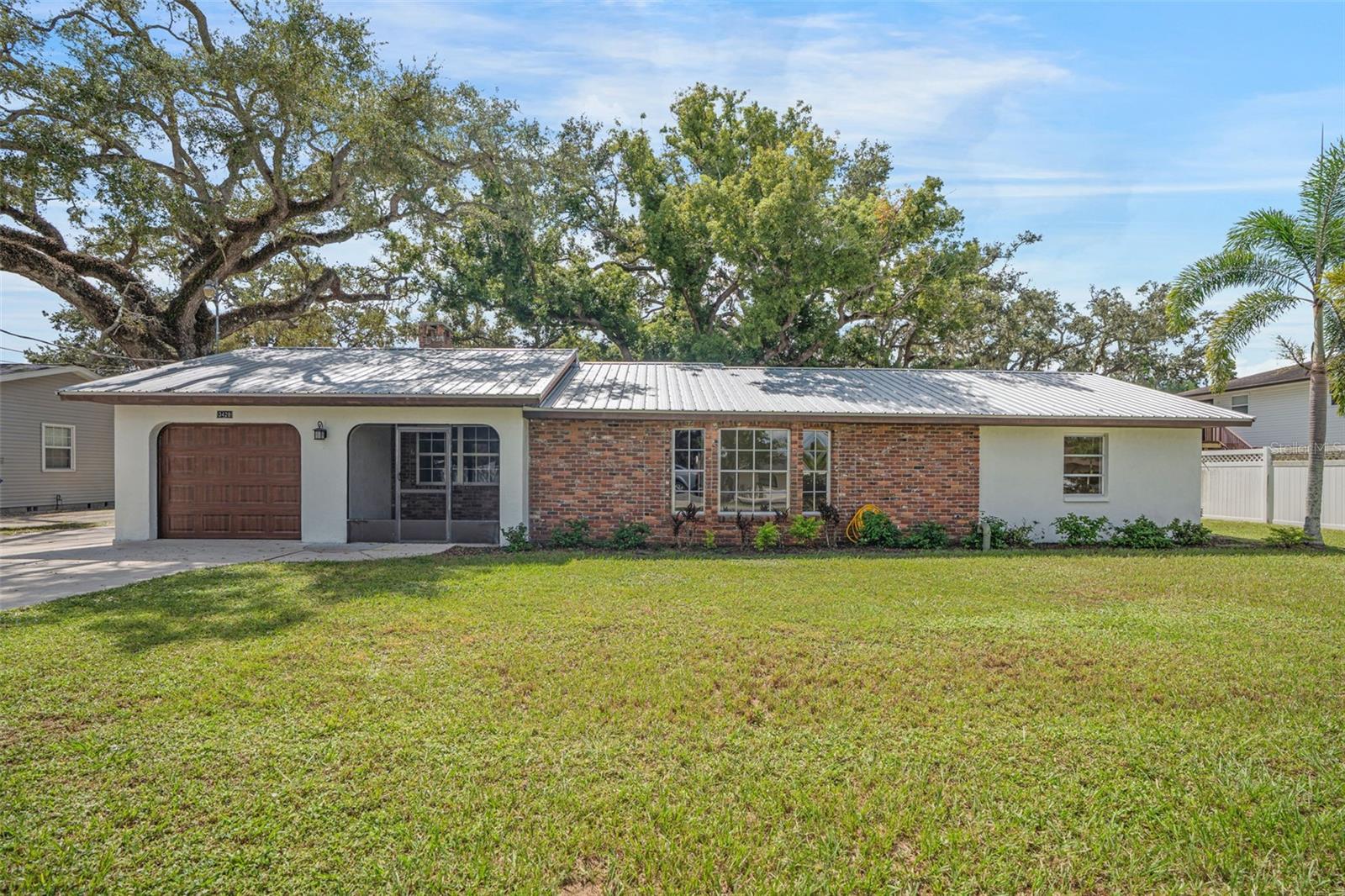 3428 HACIENDA ST