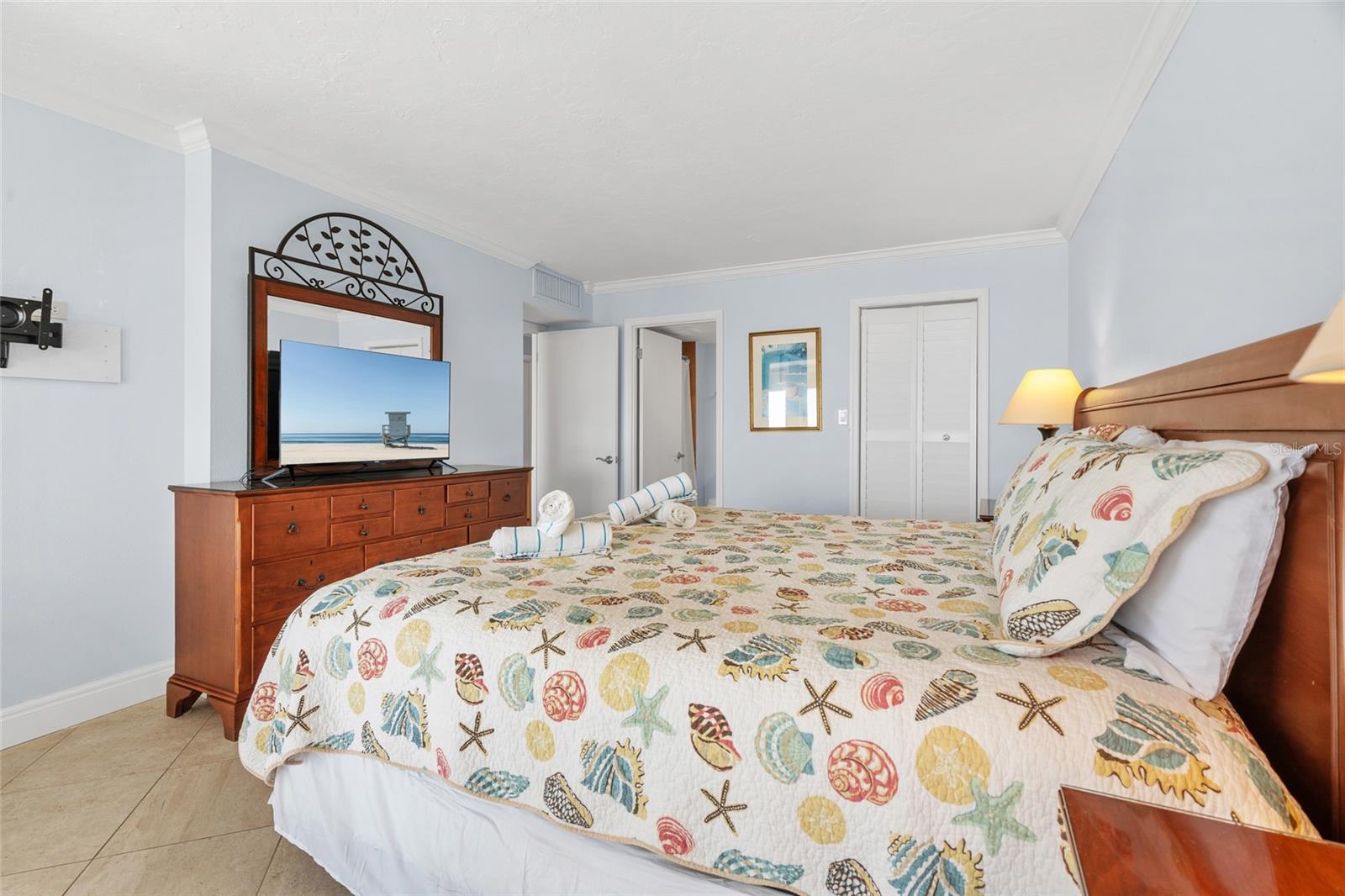 5966 MIDNIGHT PASS RD #G118