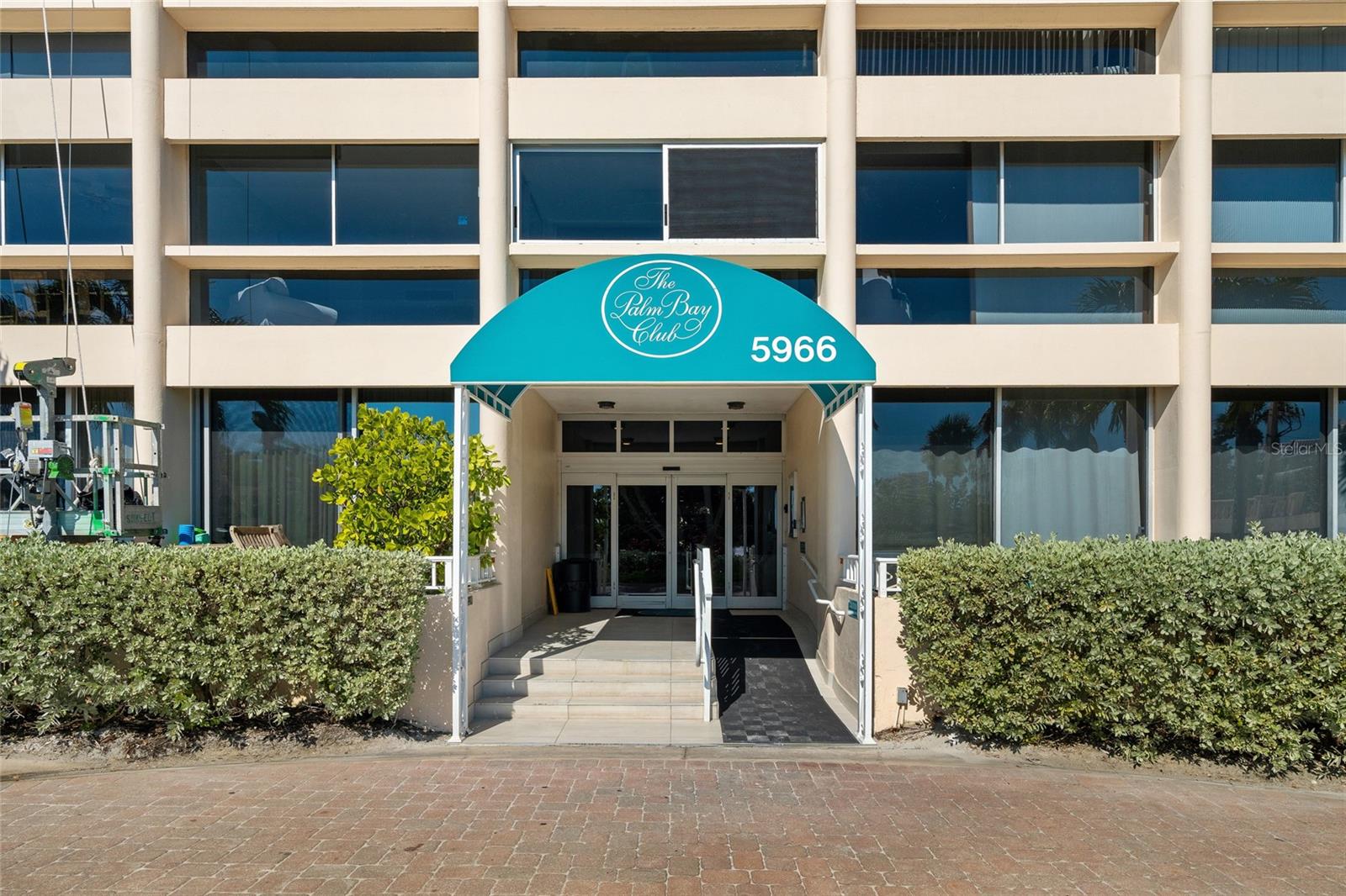 5966 MIDNIGHT PASS RD #G118