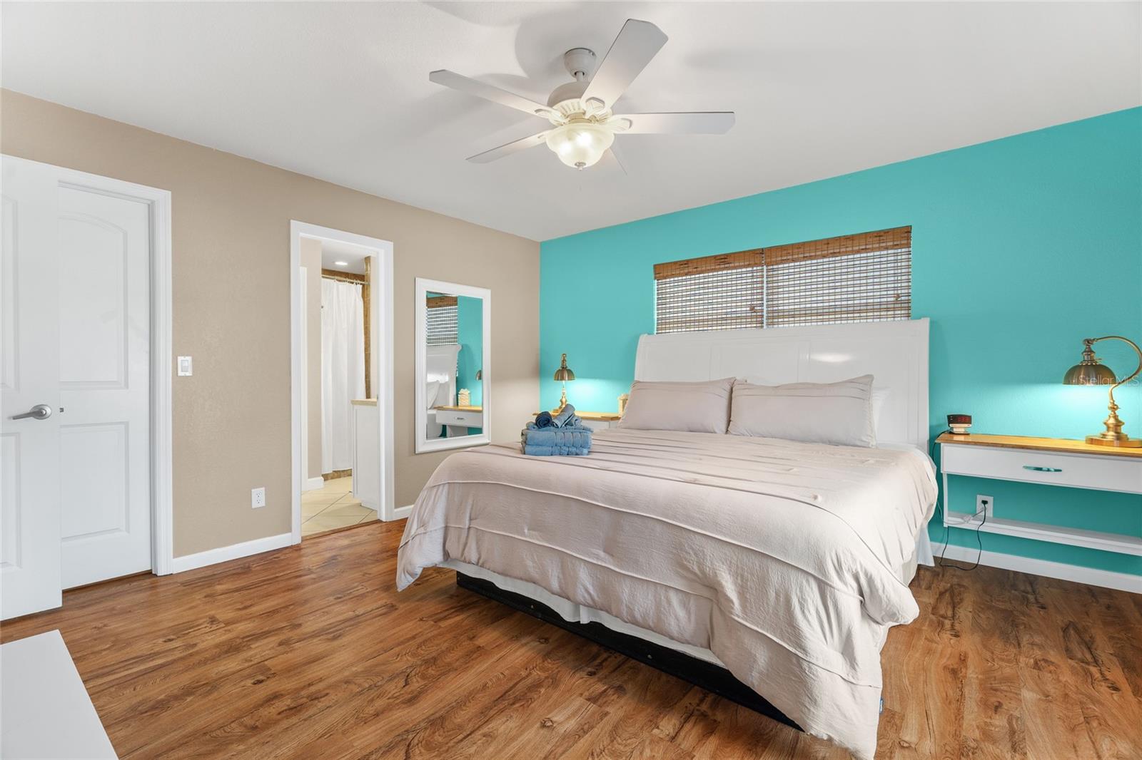 4503-4505 102ND ST W