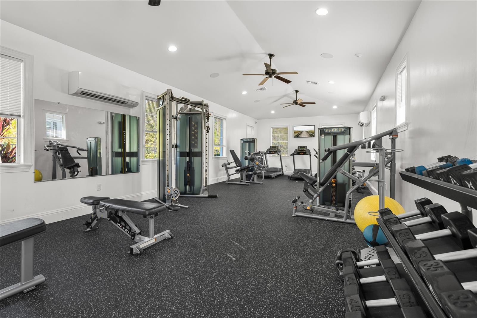 6500 CALYPSO CORAL LN