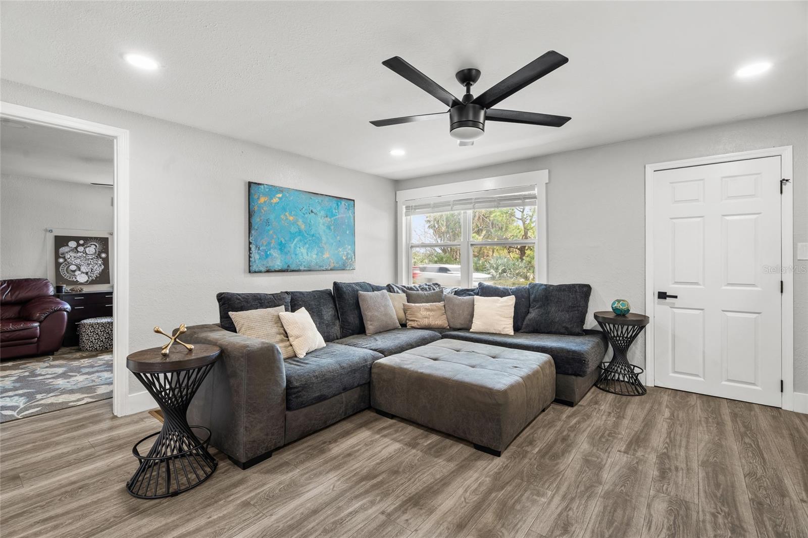 5135 OLD BRADENTON RD