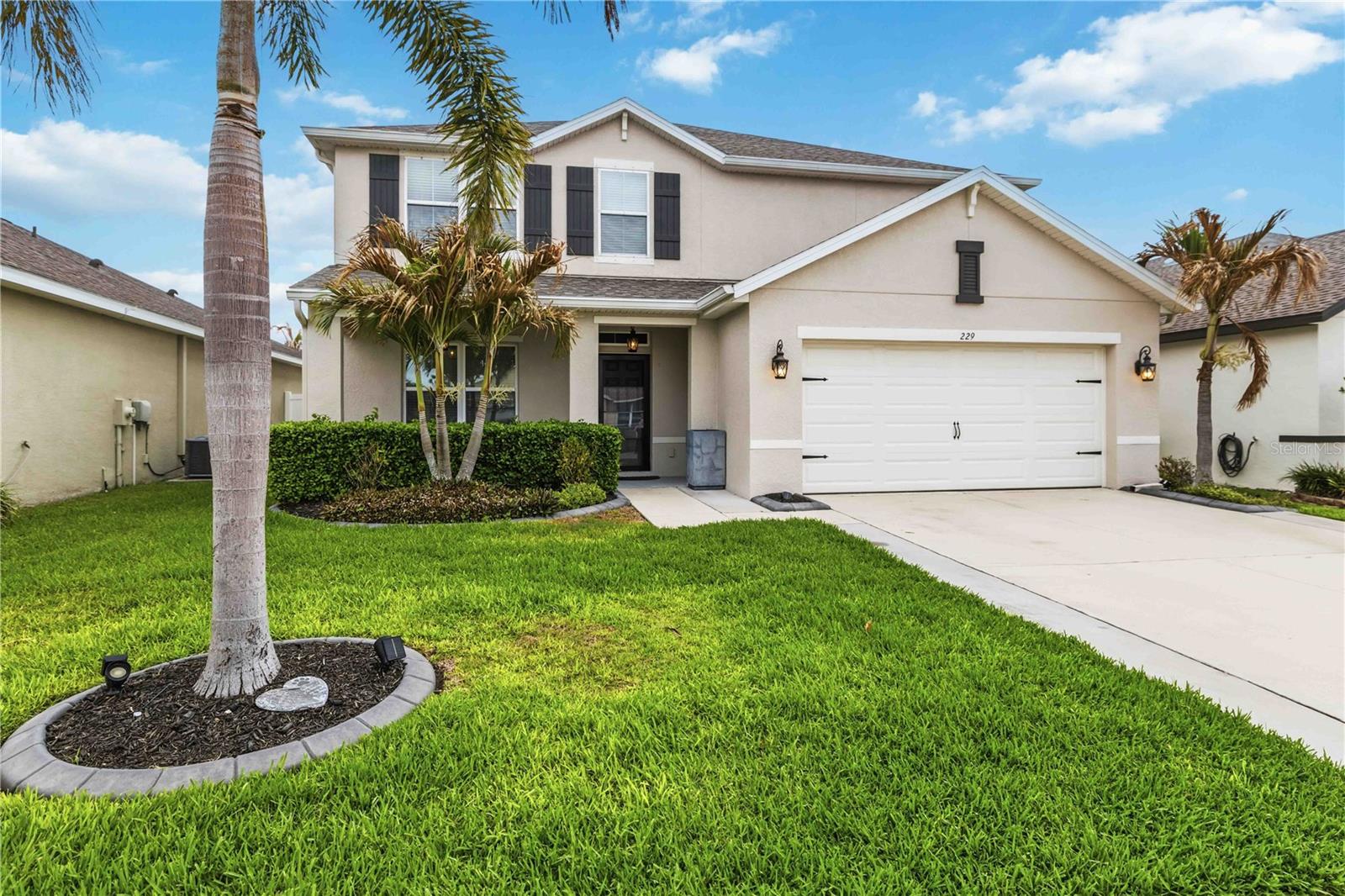 229 LONE DOVE LN