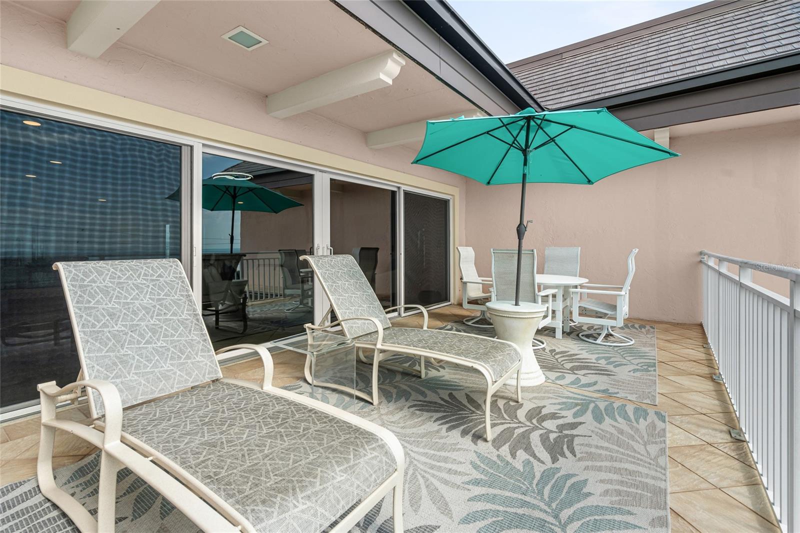 711 BEACH RD #408