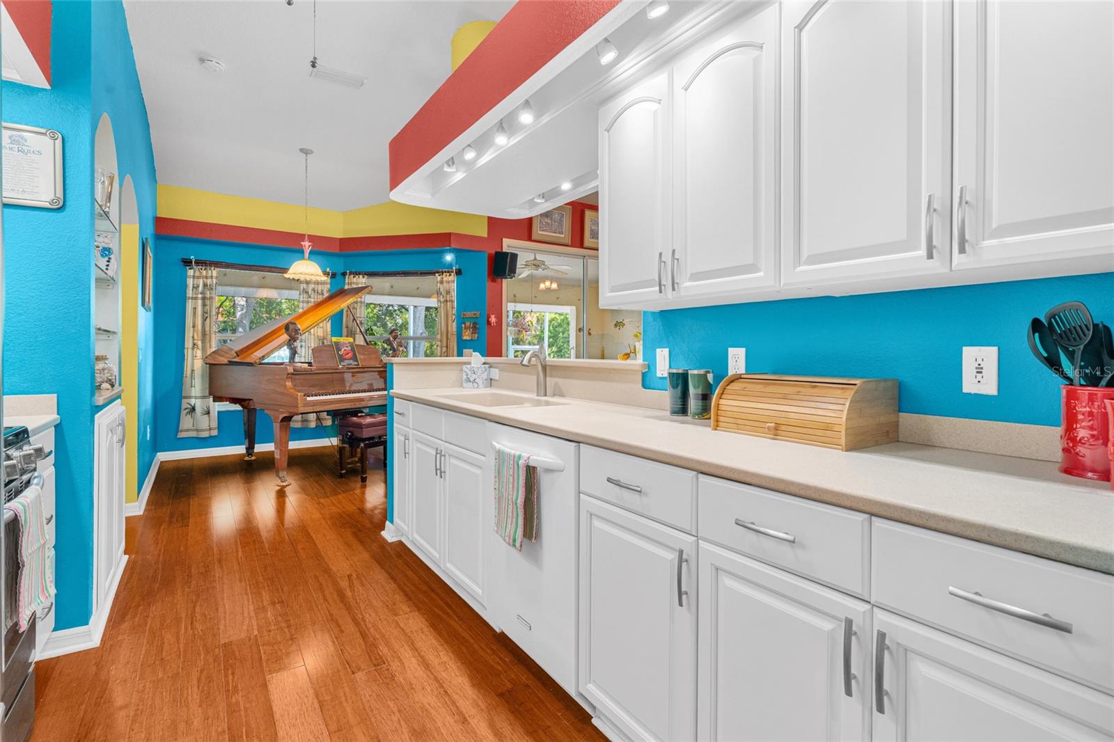 400 TORTUGA DR
