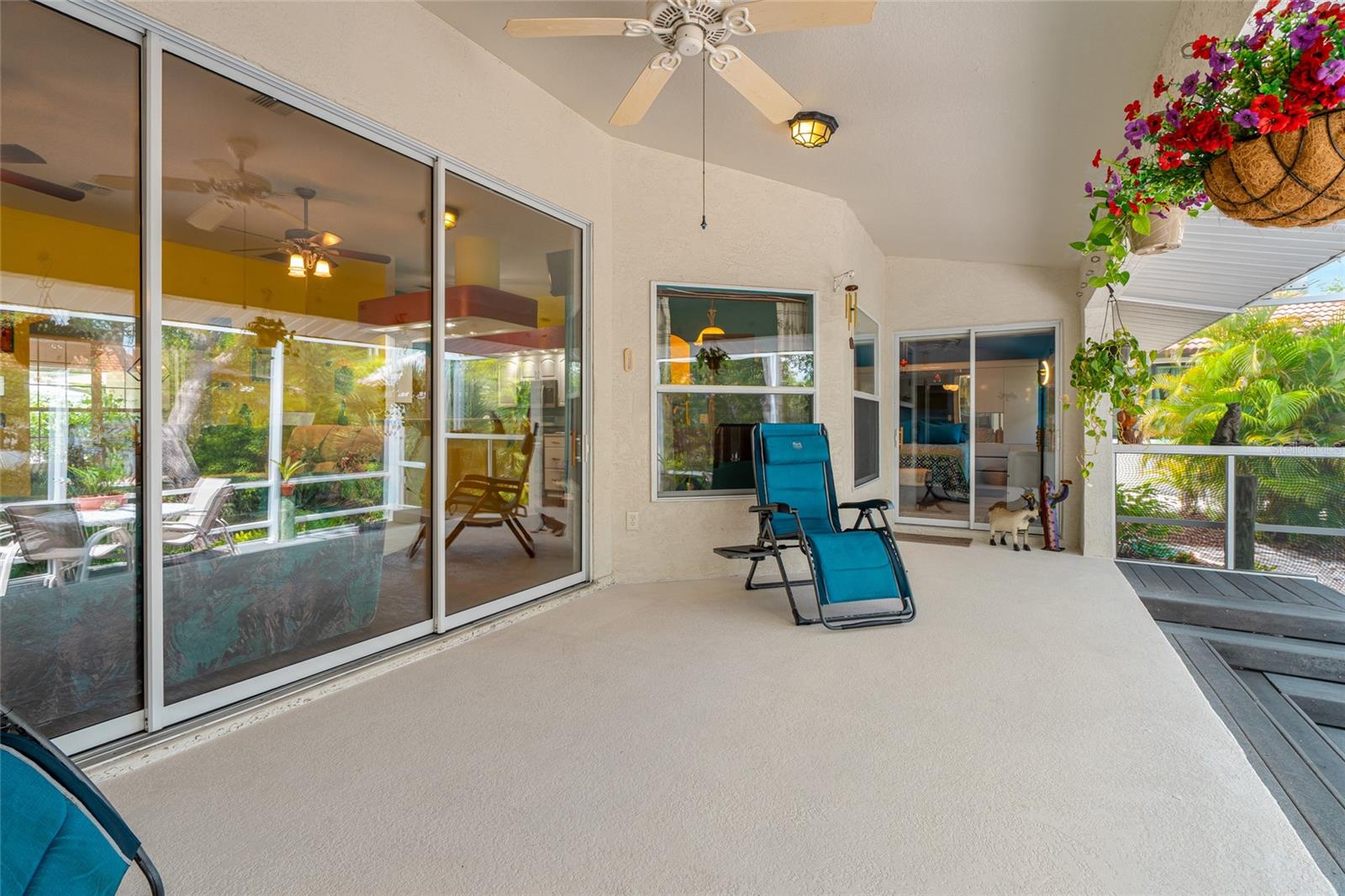 400 TORTUGA DR
