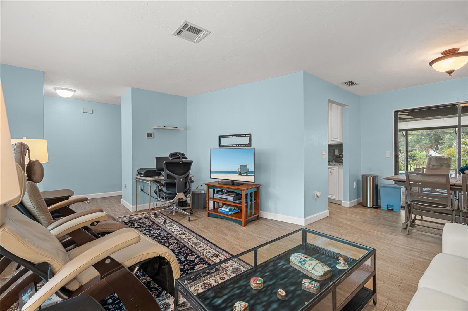 4204 PRAIRIE VIEW DR