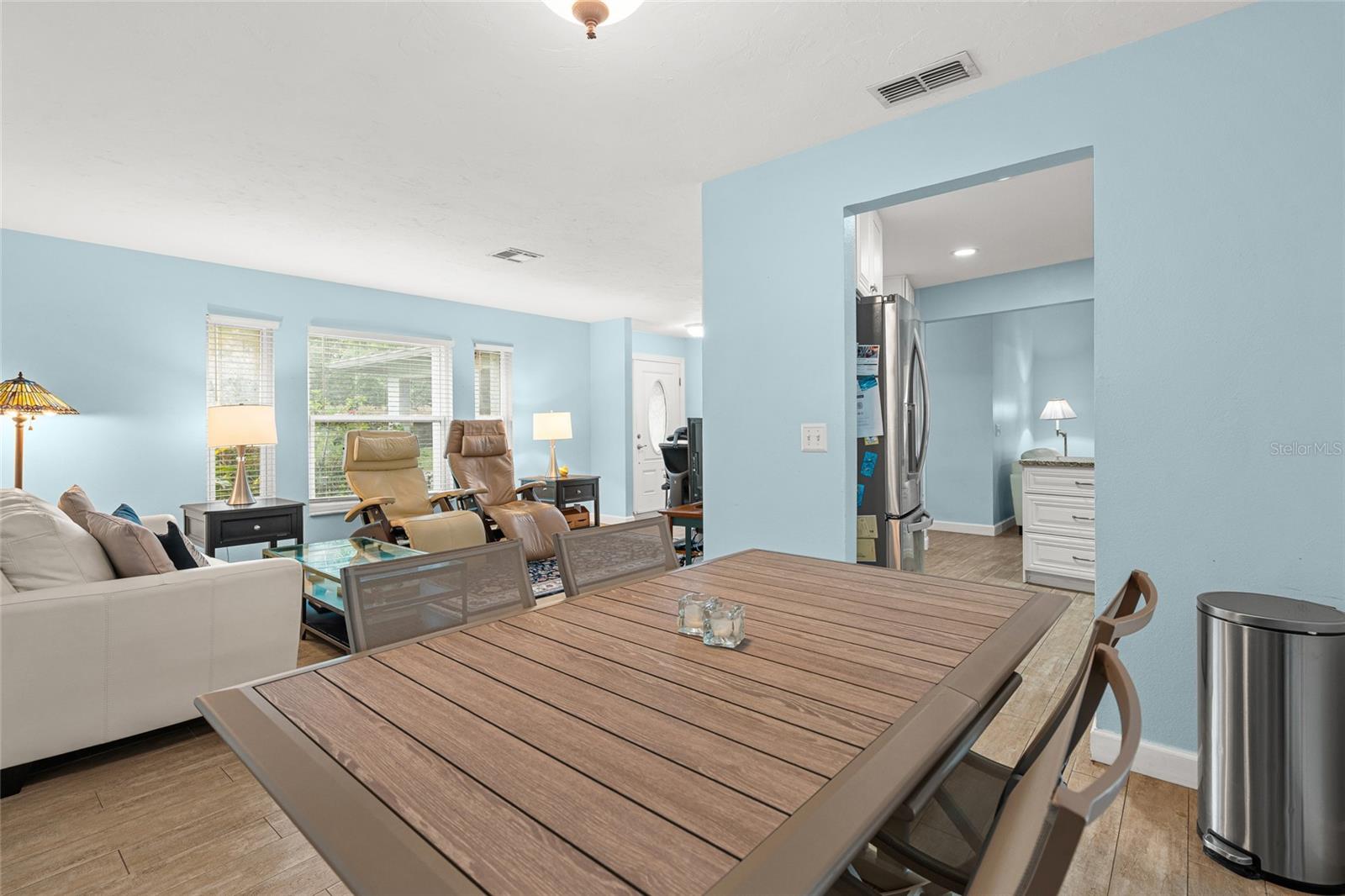 4204 PRAIRIE VIEW DR