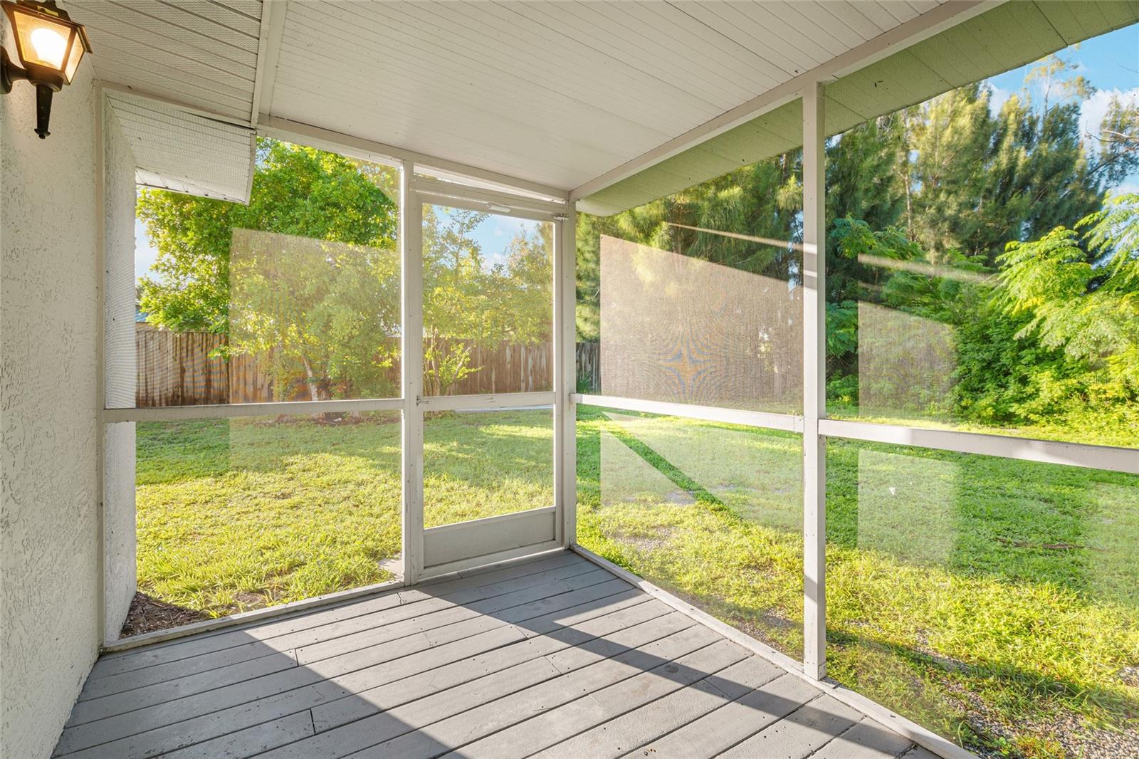 223 MARTIN DR NE