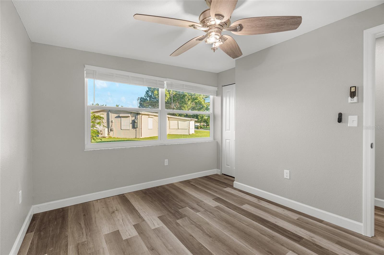 223 MARTIN DR NE