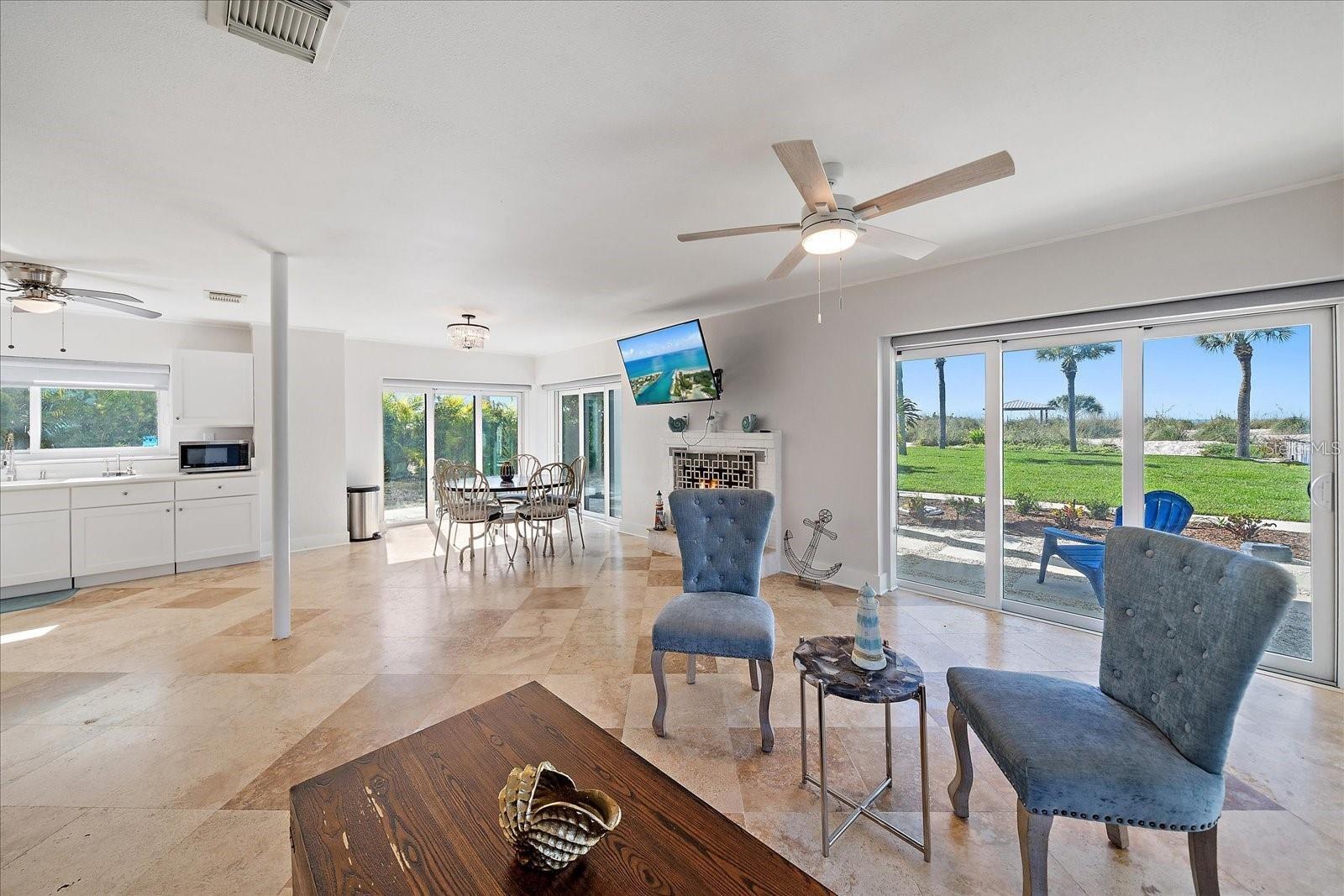 412 S CASEY KEY RD