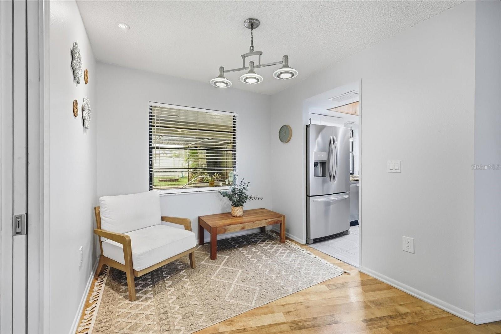 926 PLUM TREE LN