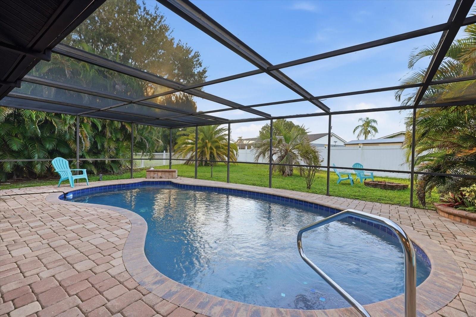 926 PLUM TREE LN