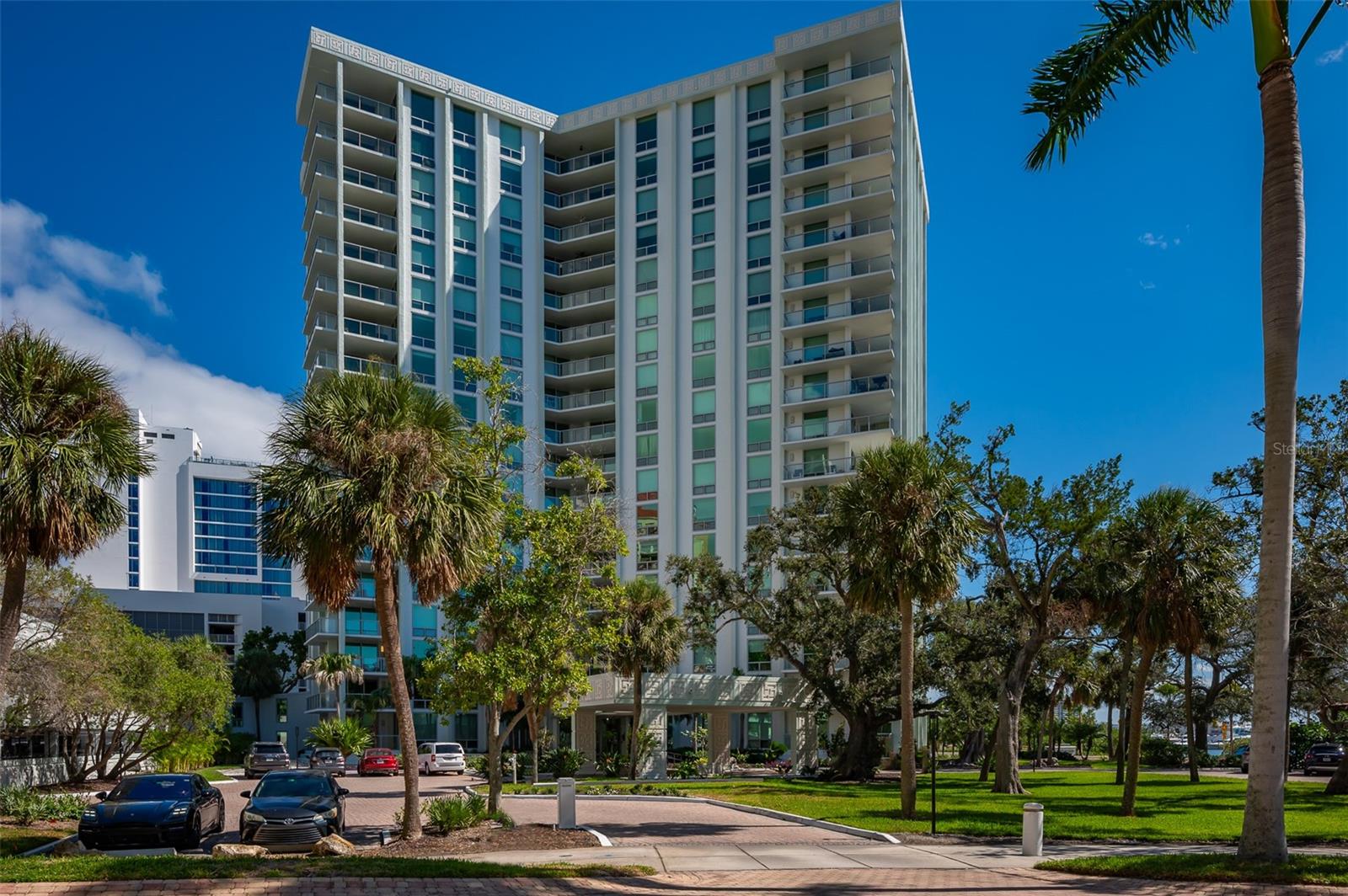 1111 N GULFSTREAM AVE #16F