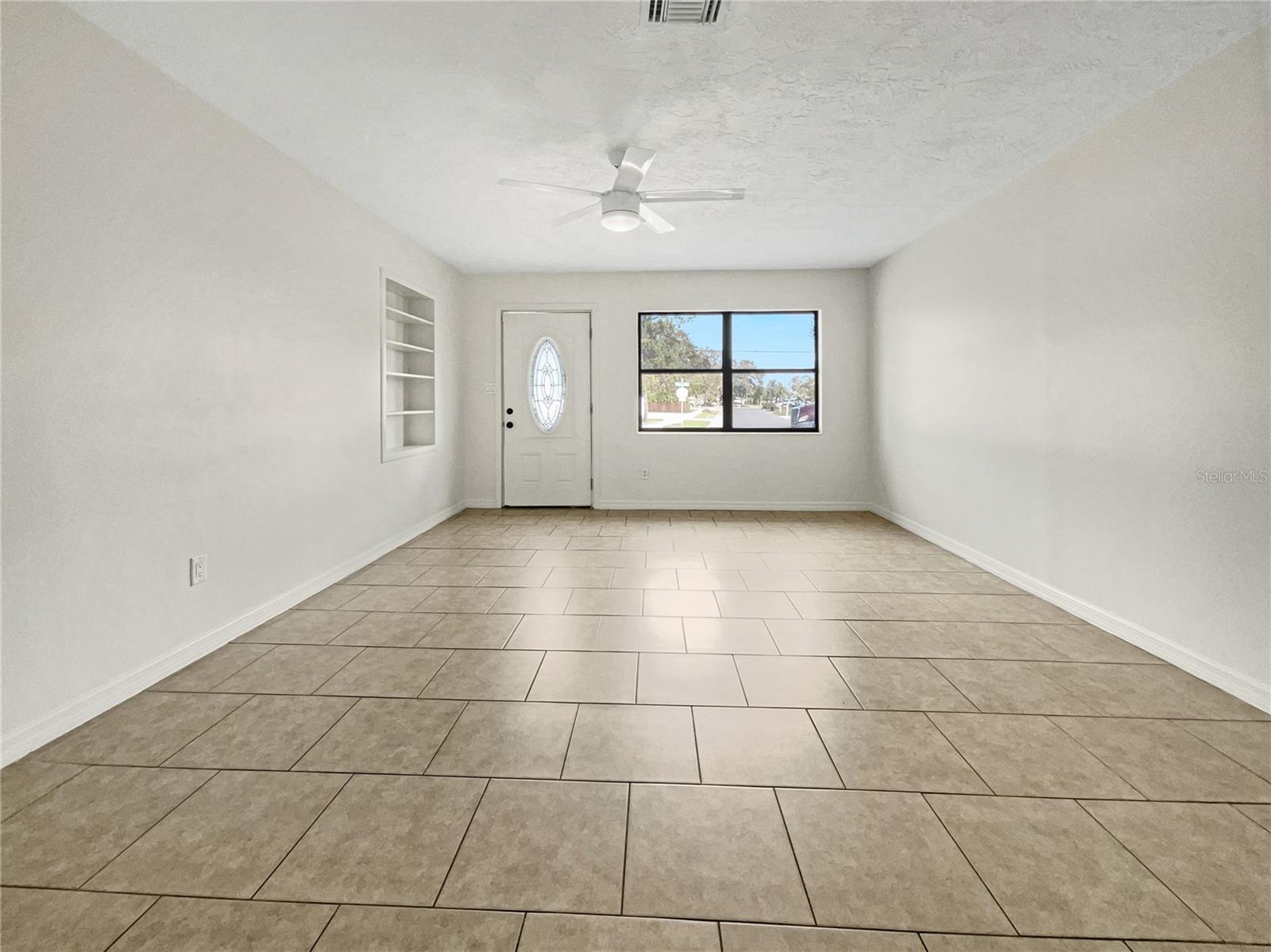 2301 FLORIDA BLVD