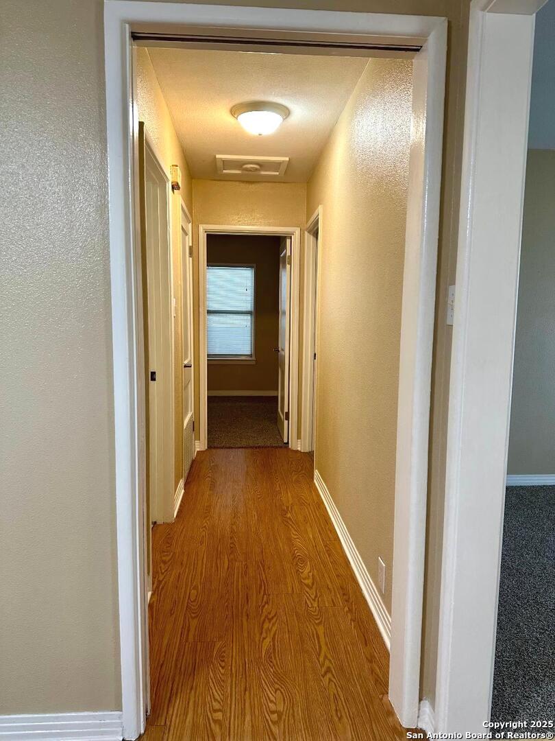 411 W HART AVE
