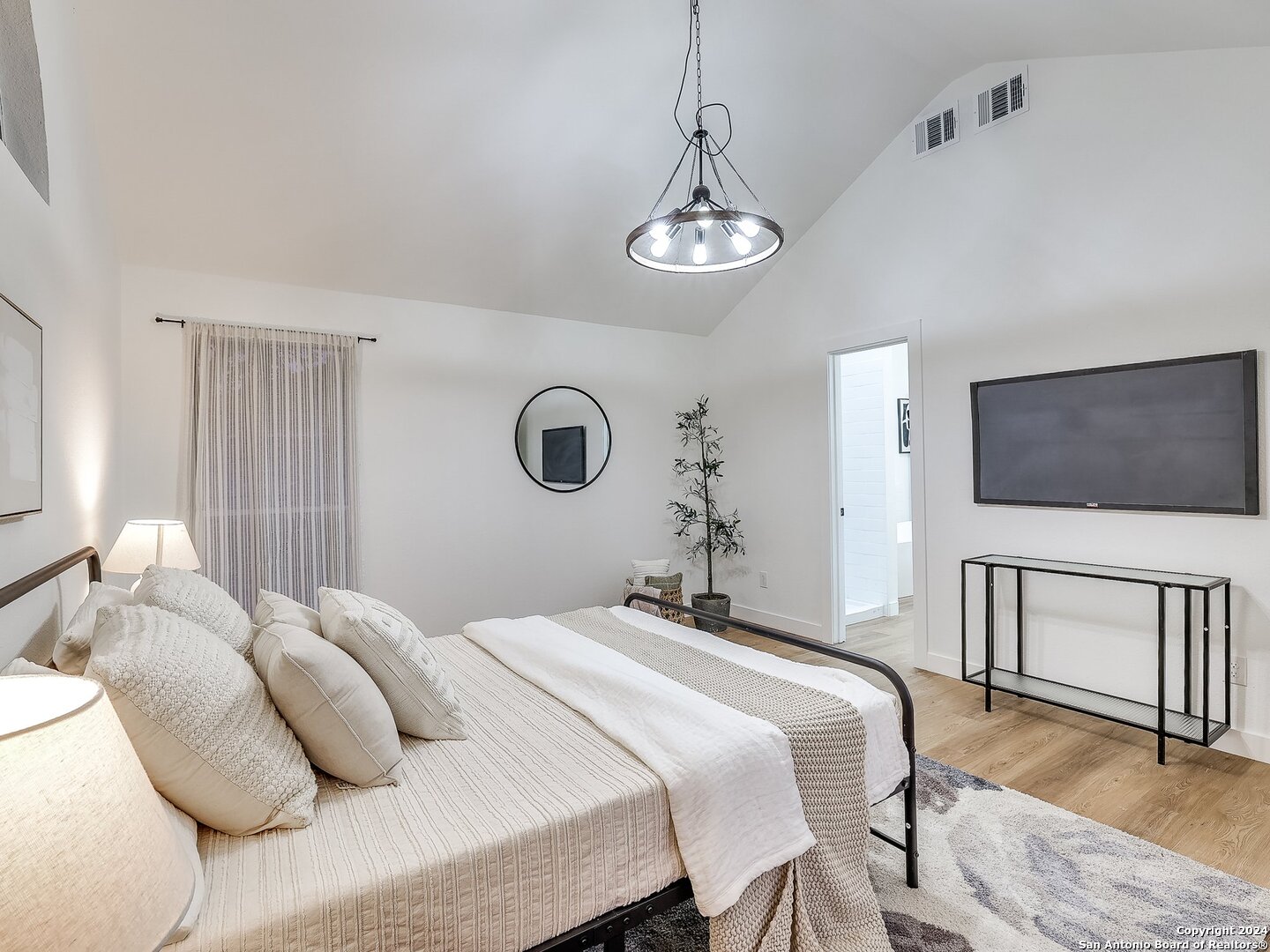 8302 COPPERSIDE