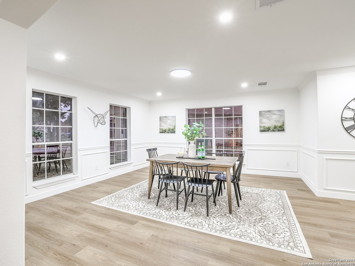 8302 COPPERSIDE