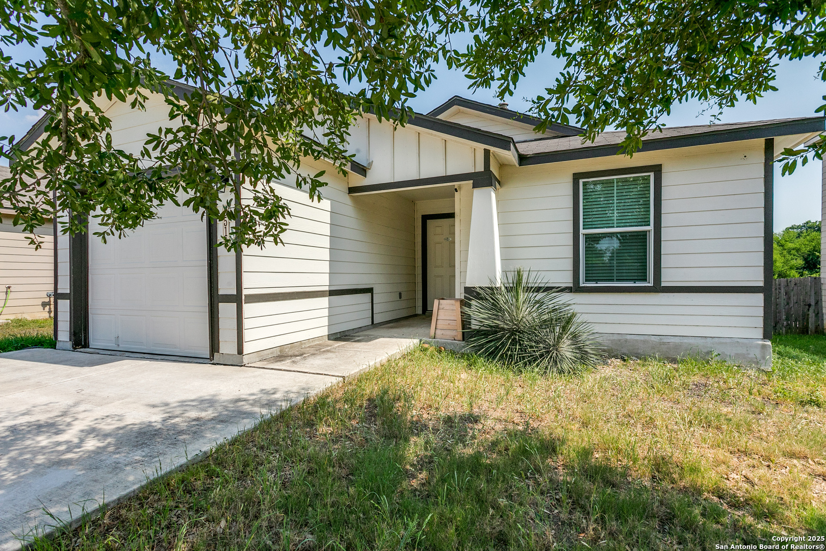5518 Salado Falls