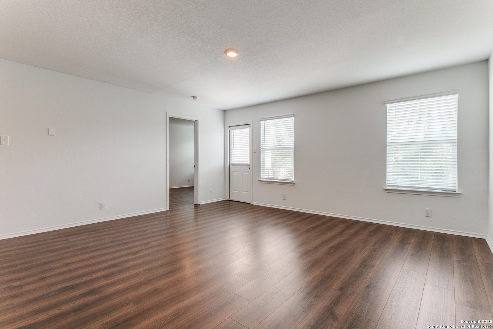 5518 Salado Falls