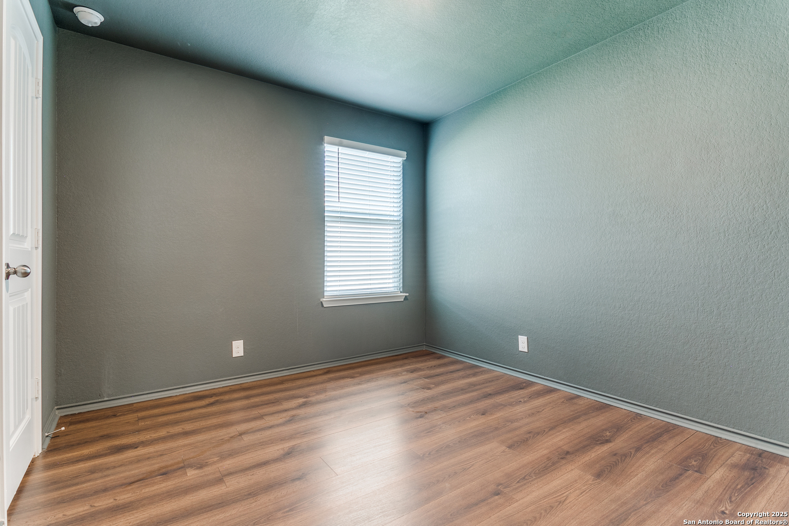 5518 Salado Falls