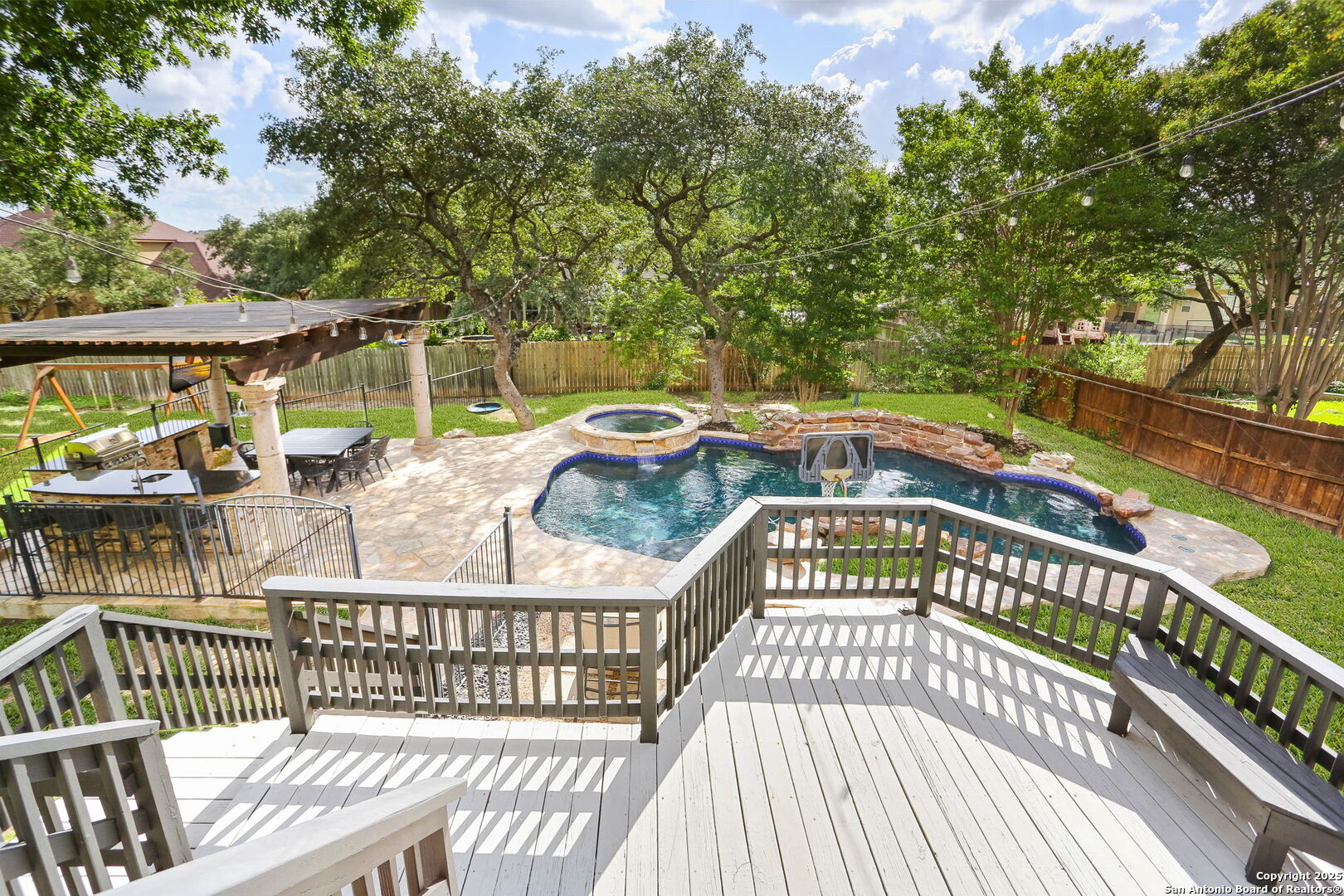 3231 Roan Way