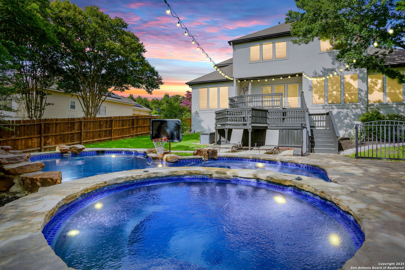 3231 Roan Way
